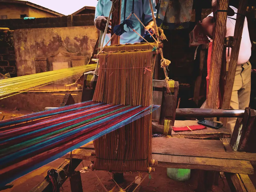 aso oke making