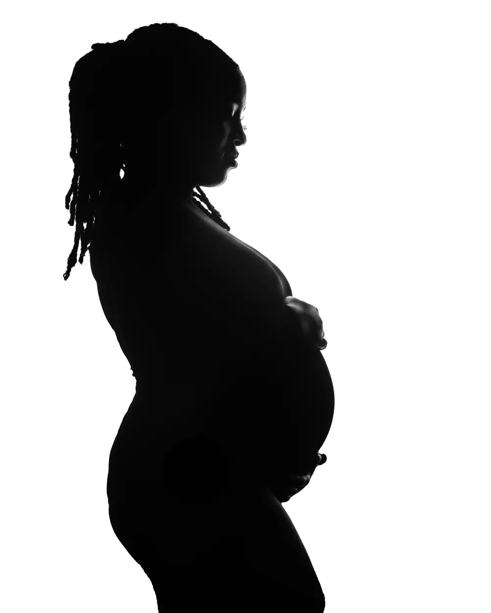 Silhouette of a pregnant woman