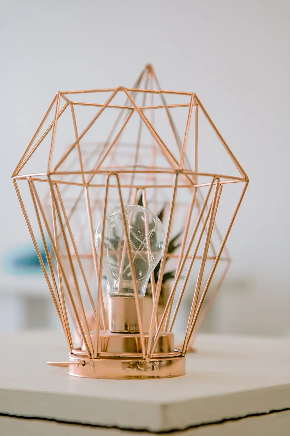 Lightbulb in diamond shaped holder
