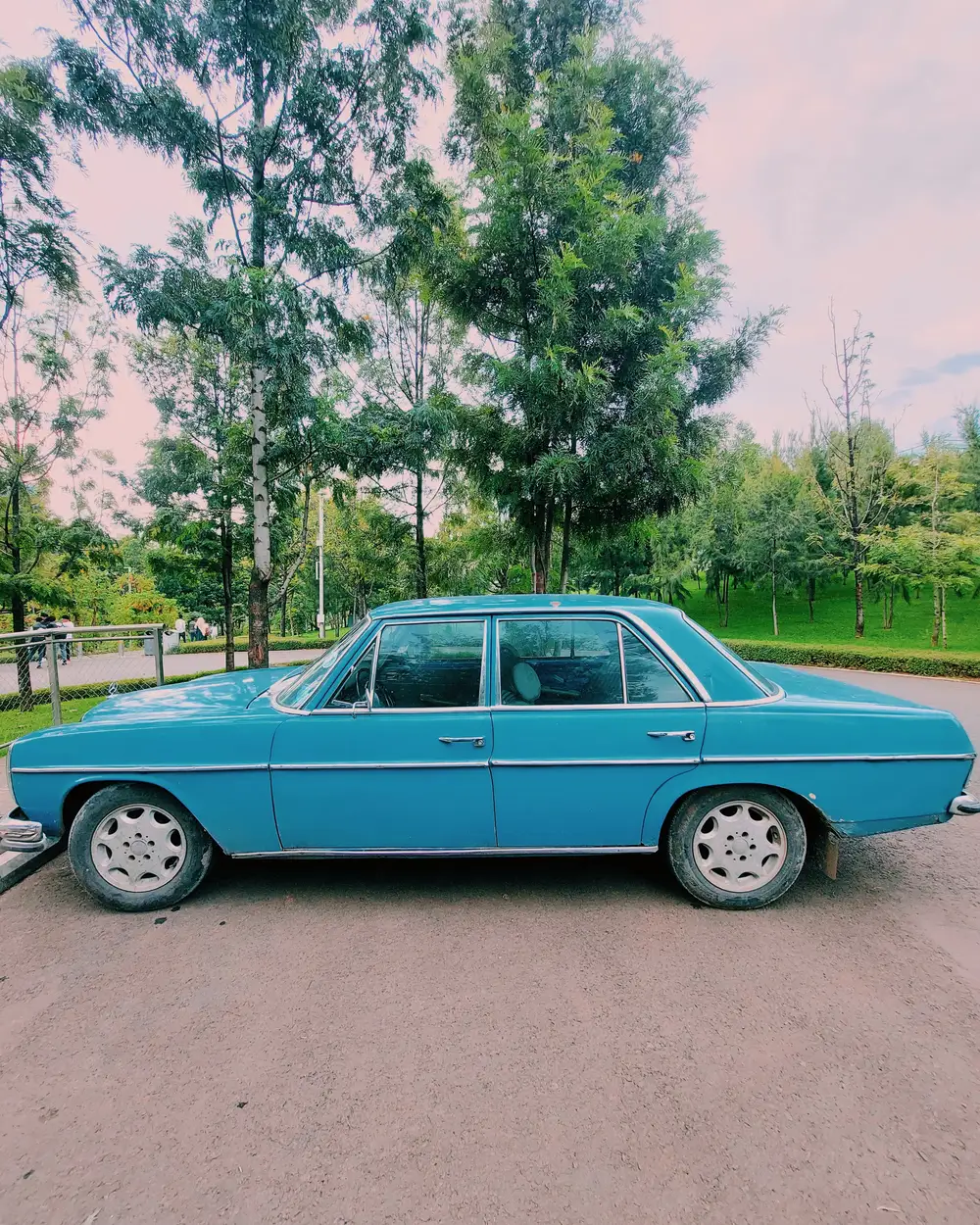 A blue car