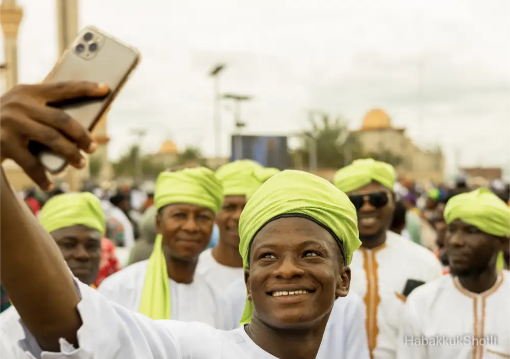 Ilorin indigene flaunting their traditional attires at the Ilorin Durbar Festival 2023