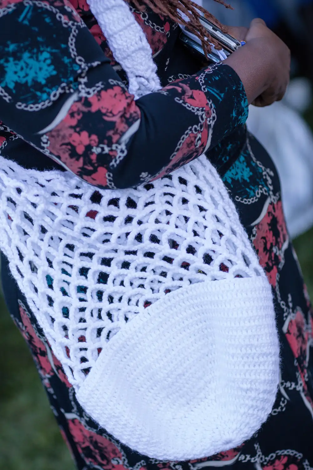 Crochet bag shaped like a basket