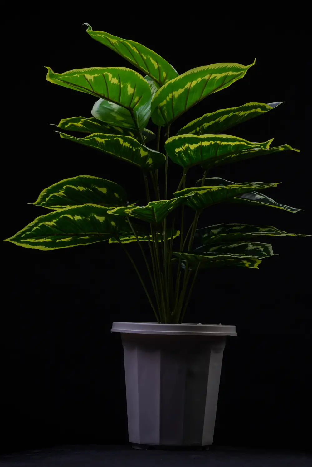 Artificial green plant