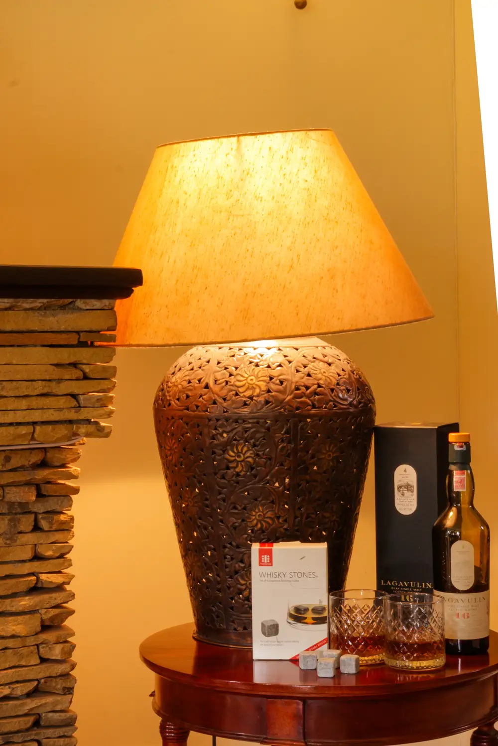Decorated bedside lamp