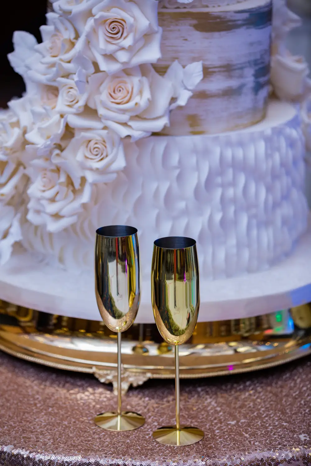Wine glass with wedding cake
