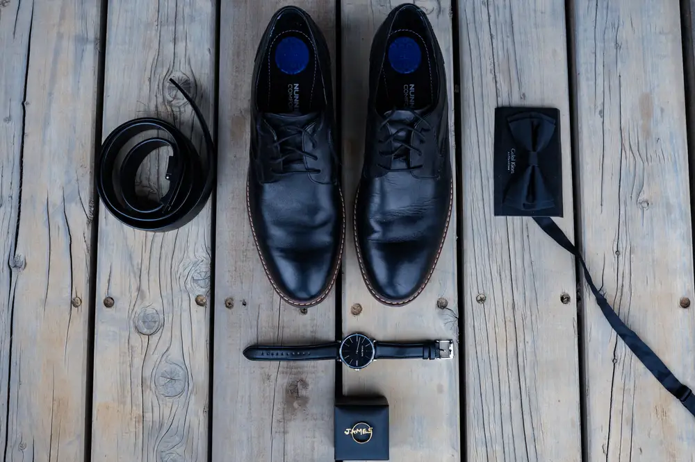 Men's Black leather fashion kit