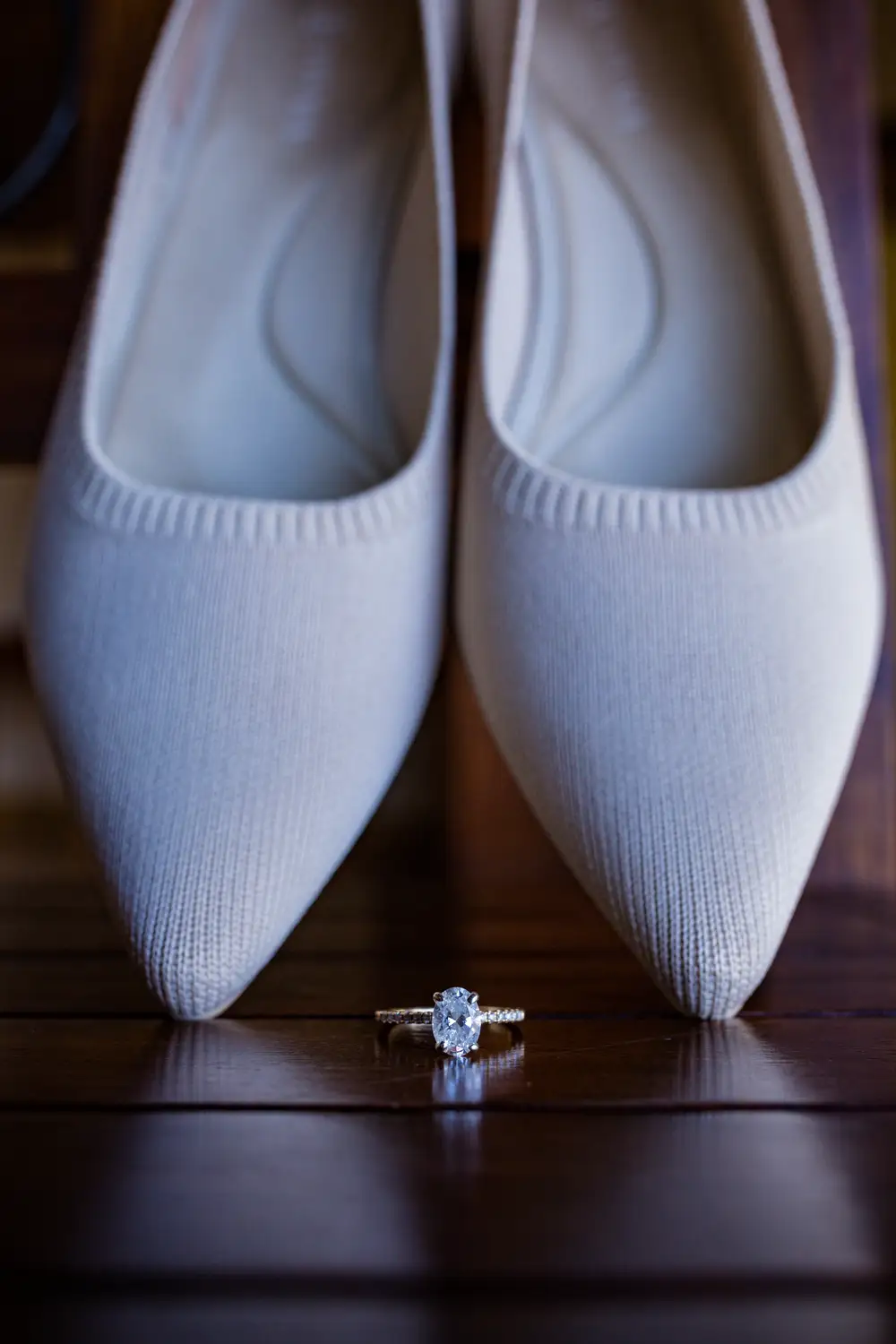 Female shoes and Diamond ring