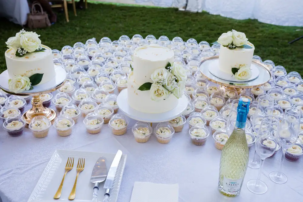 White cupcakes and Wedding Cakes