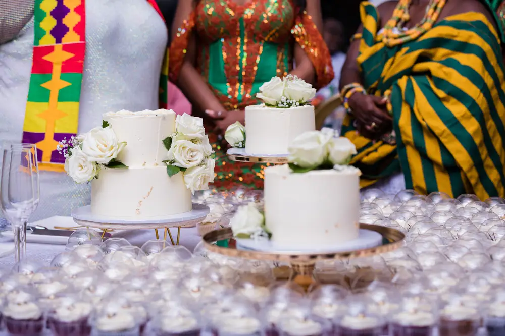 White wedding cakes with Wedding Guests