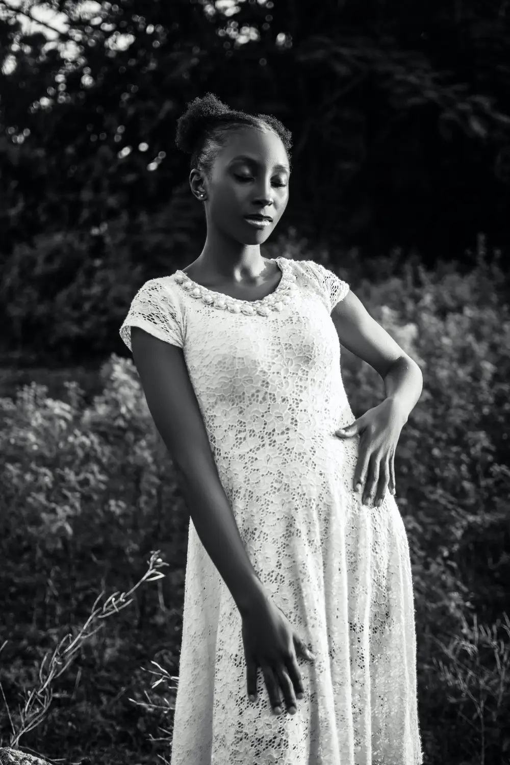 Lady on white gown in black and white