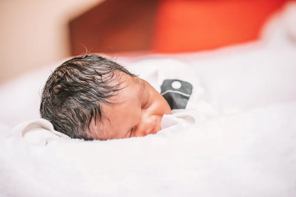 SLEEPING BABY 3