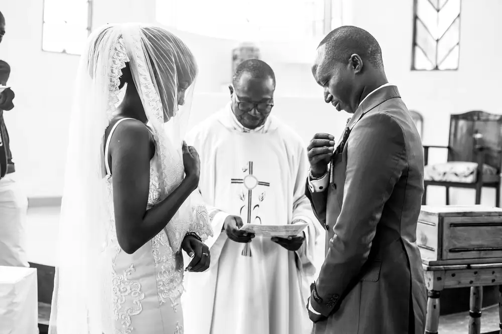 couples exchanging wedding vows