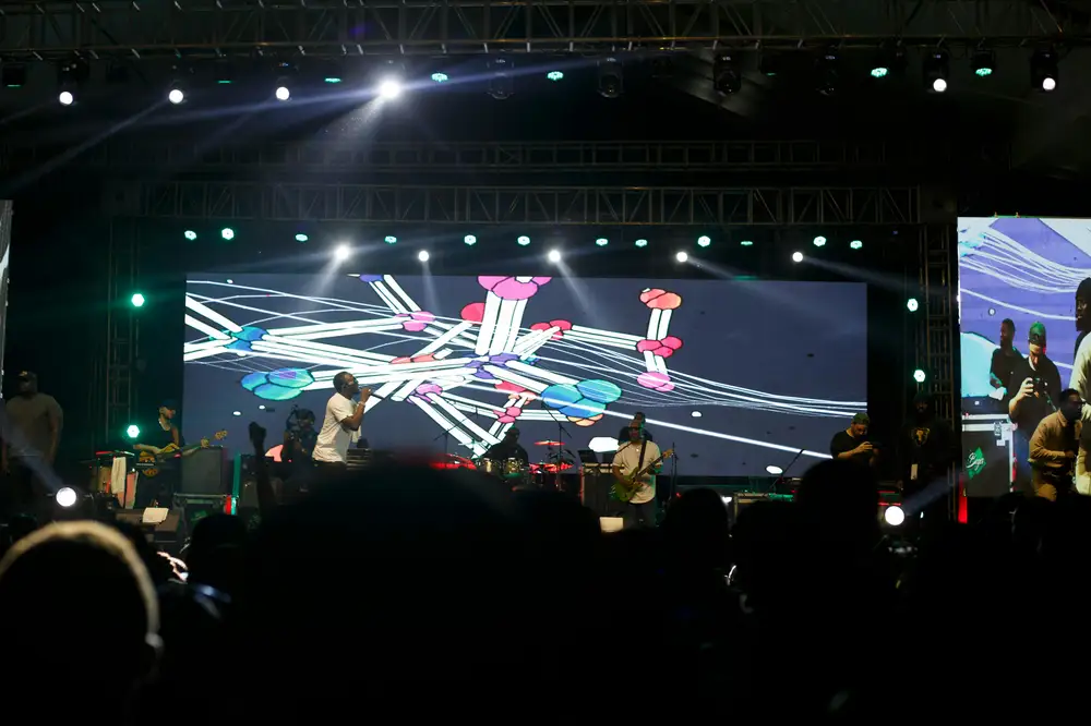 live stage performance